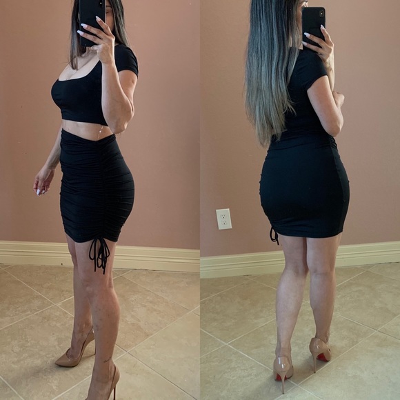 JESSYE Cut Out Side Ruched Bodycon Dress - Picture 4 of 4